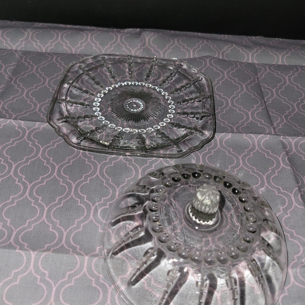 Crystal Clear Glass Serving Platter with Dome Lid